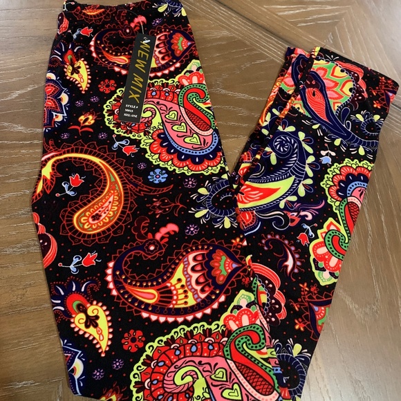 Pants - Black and Neon Paisley Leggings